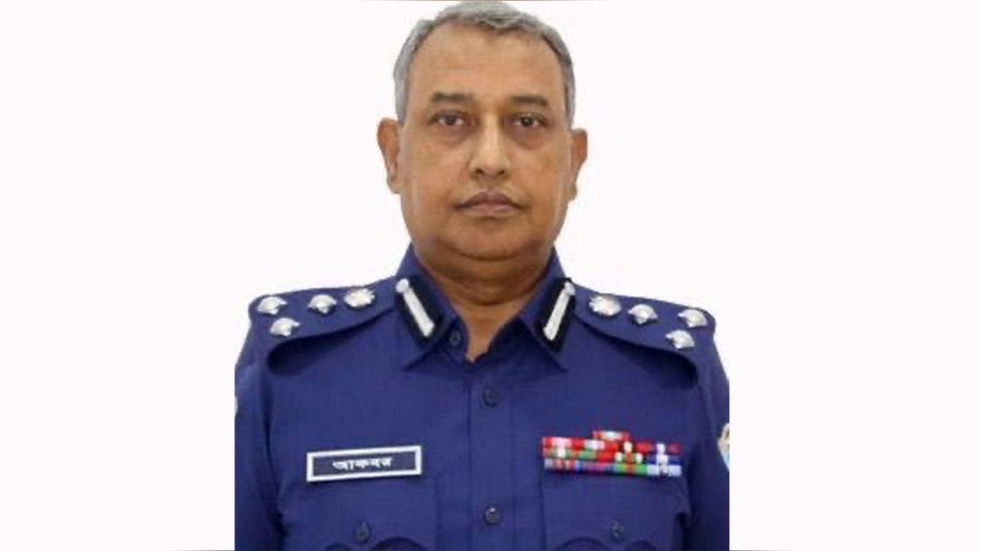 সিআইডির দায়িত্ব পেলেন ডিআইজি আলি আকবর খান
